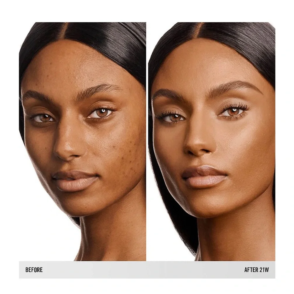 Makeup By Mario SurrealSkin Foundation in Shade 21W